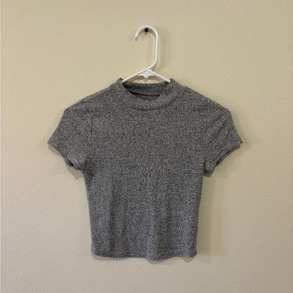Me to We Heather Gray Cropped Short Sleeve Tee